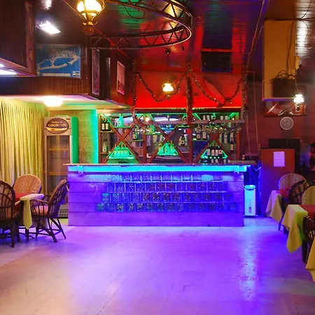 Orientt Apart Otel *