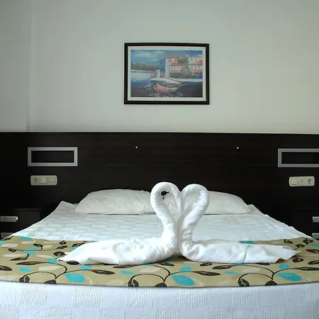 Orientt Apart Otel Side