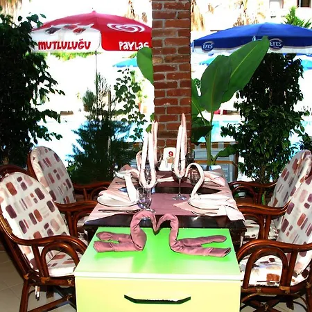 Orientt Lejlighedshotel Side