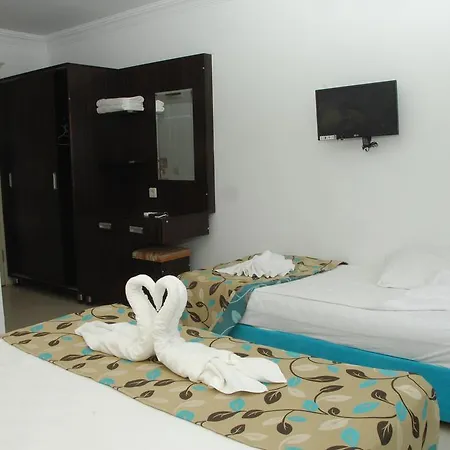 Aparthotel Orientt Side