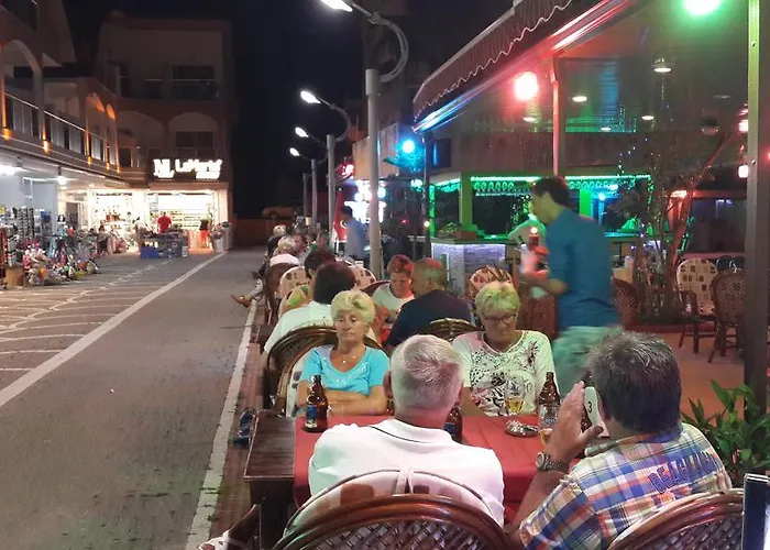 מלון דירות Orientt